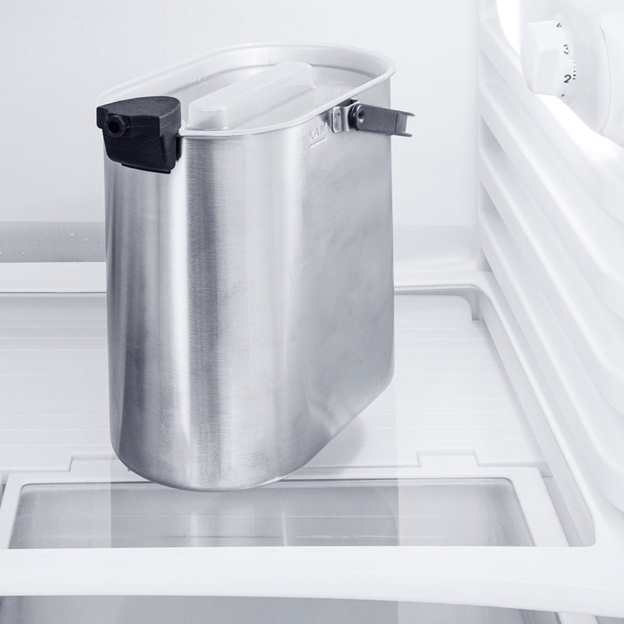 Jura Cool Control 2.5L - Milk Cooler by Jura – Pro Coffee Machine